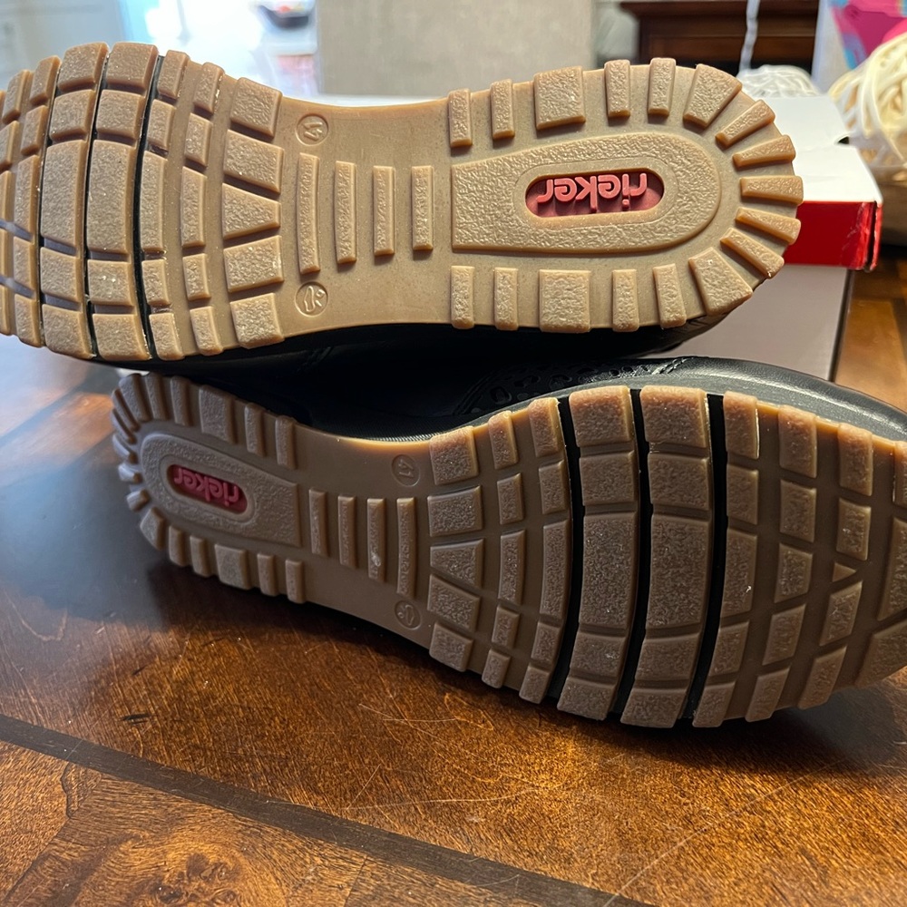 Rieker R1402 Liv 02 Sneaker - Brand New Straight from Paris!